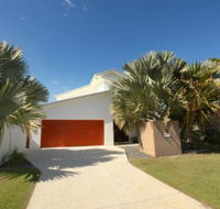 3 Bauhinia Crescent Marcoola PET FRIENDLY LINEN SUPPLIED 500 BOND - Tourism Cairns
