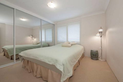 Kamilaroi Unit 6, 58-60 Magnus Street - Tourism Cairns 2