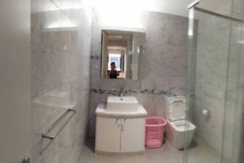 Notting Hill Apartment - Tourism Cairns 3
