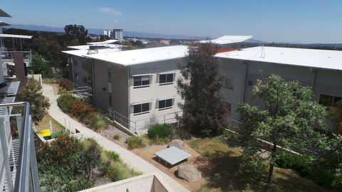 Unilodge At UC Short Stays - Tourism Cairns 1