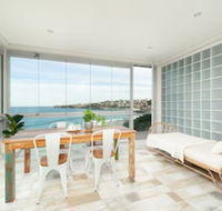Waterfront Garden Apartment - Tourism Cairns