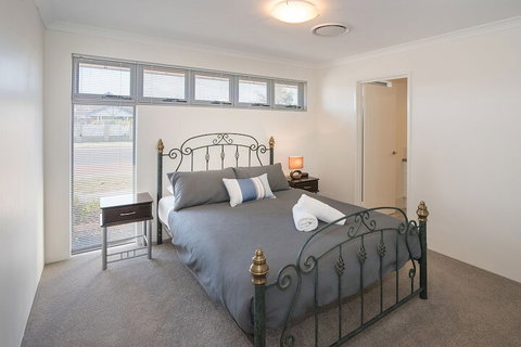 Gale House - Tourism Cairns 3