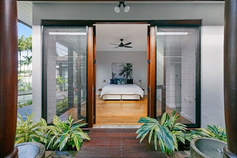 ESPRIT 2 PALM COVE BRAND NEW - Tourism Cairns 6