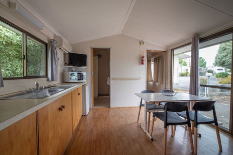 Pine Country Caravan Park - Tourism Cairns 2