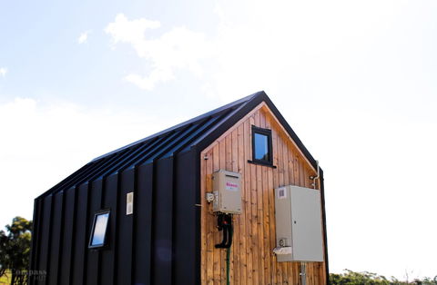 Compass Hut - Tourism Cairns 1