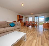 Ocean Avenue 55 - Tourism Cairns