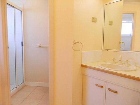 QUAYS 6 - Tourism Cairns 7