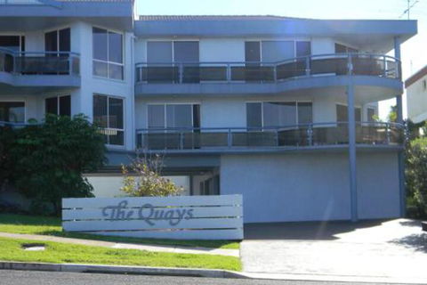 QUAYS 6 - Tourism Cairns 0