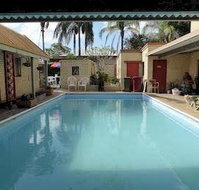 The Edge Guest Rooms - Tourism Cairns
