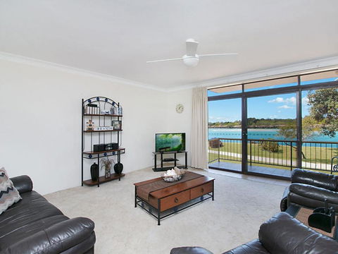 5 / 18 Endeavour Parade Riverfront Tweed Heads - Tourism Cairns 4