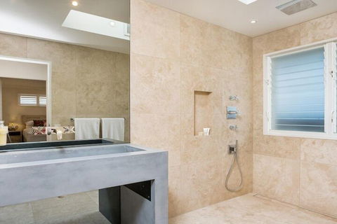 Your Luxury Escape OneCoral - Tourism Cairns 3