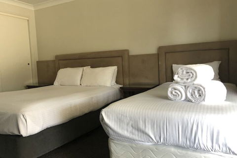 Hervey Bay Motel - Tourism Cairns 7