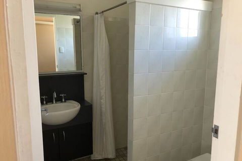 Hervey Bay Motel - Tourism Cairns 5