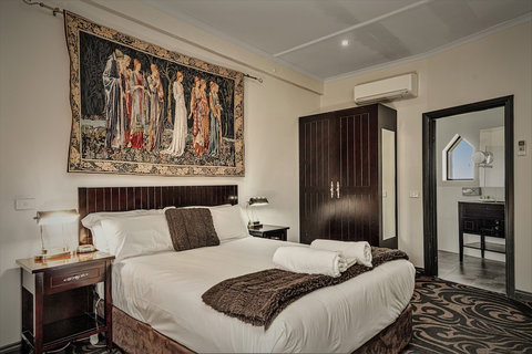 Kryal Castle - Tourism Cairns 3