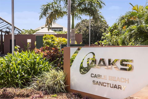 Oaks Cable Beach Resort - Tourism Cairns 1