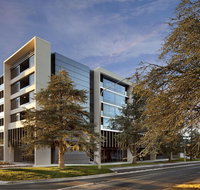 East Hotel - Tourism Cairns