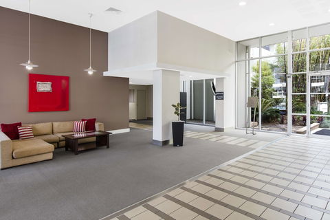 Oaks Brisbane Mews Suites - Tourism Cairns 5