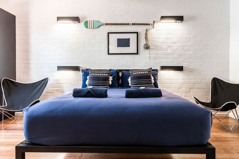 Wake Up! Byron Bay - Tourism Cairns 5