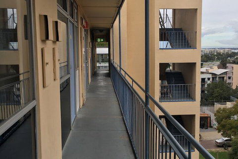 Mountway Holiday Apartments - Tourism Cairns 1