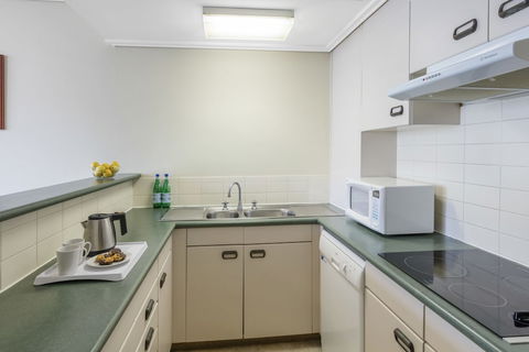 Waldorf Sydney Serviced Apartments - Tourism Cairns 6