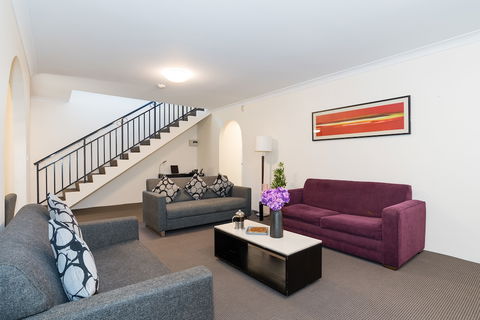 Eastwood Furnished Apartments - Tourism Cairns 5