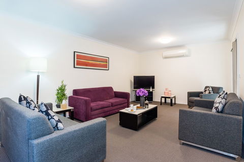 Eastwood Furnished Apartments - Tourism Cairns 3