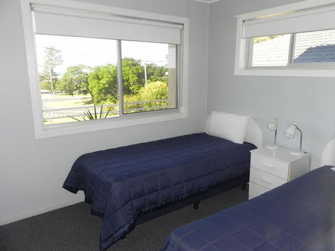 Leisure Lee Holiday Apartments - Tourism Cairns 5