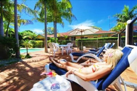 Beaches Serviced Apartments - Tourism Cairns 5