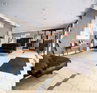 Duke's Apartments - Tourism Cairns