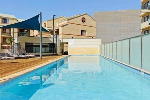 Duke's Apartments - Tourism Cairns 2