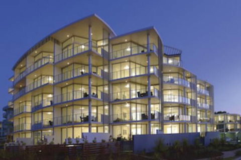 Manta Bargara Resort - Tourism Cairns 0