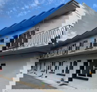 Hello Adelaide Motel and Apartments - Tourism Cairns