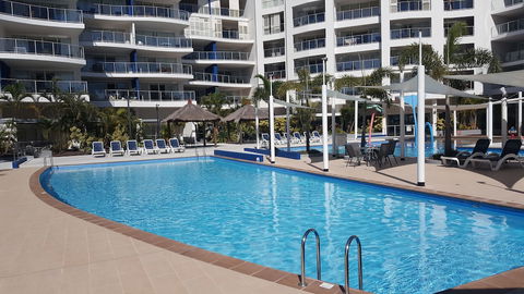 Pier Resort - Tourism Cairns 0