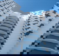 Centrepoint Holiday Apartments - Tourism Cairns
