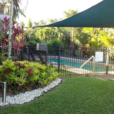 The York Beachfront Holiday Apartments - Tourism Cairns 1