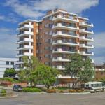 Macquarie Towers 17 1 Waugh Street - Tourism Cairns 1