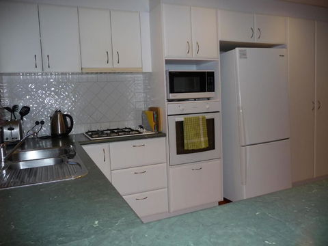 Shepp Central Apartment - Tourism Cairns 4