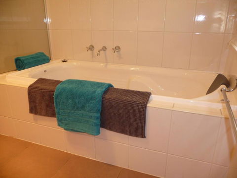 Shepp Central Apartment - Tourism Cairns 5