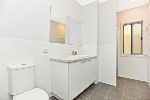 Avaya Sellicks Beachfront Getaway WiFi - Tourism Cairns 4