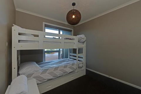 Jacks Nest - Tourism Cairns 3