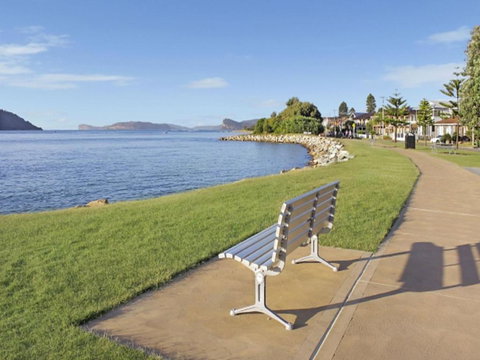 Bella Mare 2 Bedroom Ocean View Terrace Apt - Tourism Cairns 6