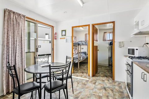 Rocks Retreat Cabin Seal - Tourism Cairns 5