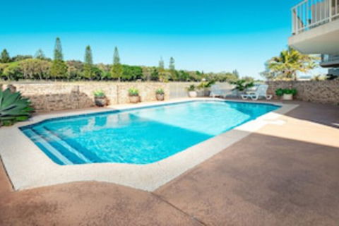 Beach Point East Ballina - Tourism Cairns 0