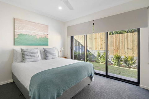 WHITSUNDAY Brand New Townhouse Close To Boardwalk - Tourism Cairns 3