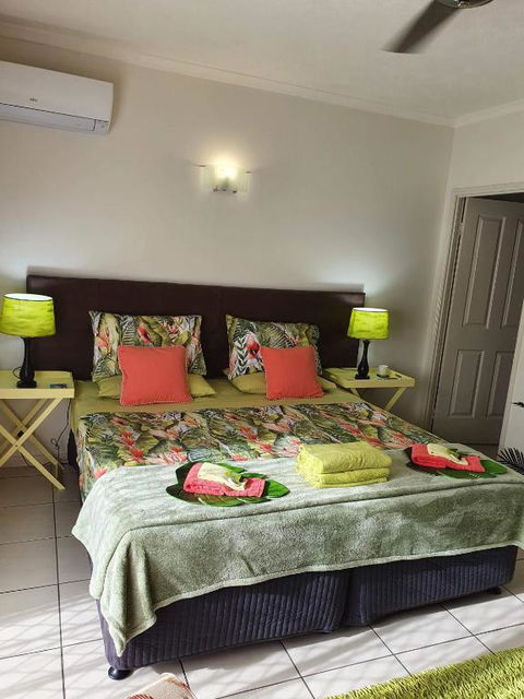 Jackies Studio Apartment - Tourism Cairns 6