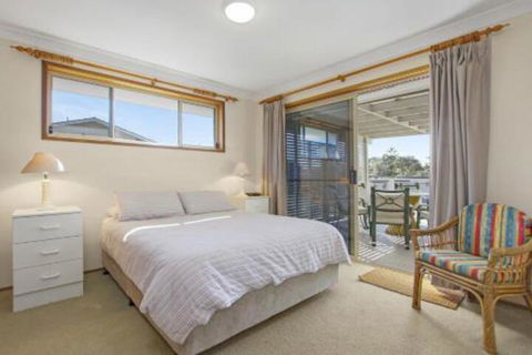 Malibu Magic Bawley Point - Tourism Cairns 6