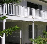Wonky Pine Beach House NARRWALLEE 4 bedroom - Tourism Cairns