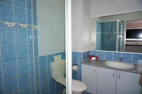 Ningaloo Breeze Villa 10 3 Bedroom Fully Self Contained Disabled Friendly Accommodation - Tourism Cairns 3