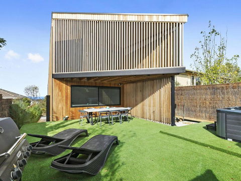 POINT BREAK NEW LISTING 2019 - Tourism Cairns 2