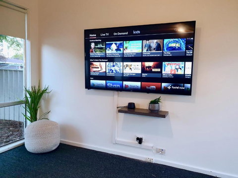 Homely Getaways Central Mildura - Tourism Cairns 5